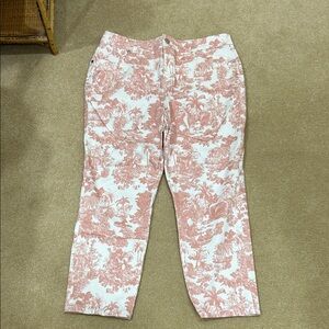 Elie Women’s Pink and White Patterned Pants